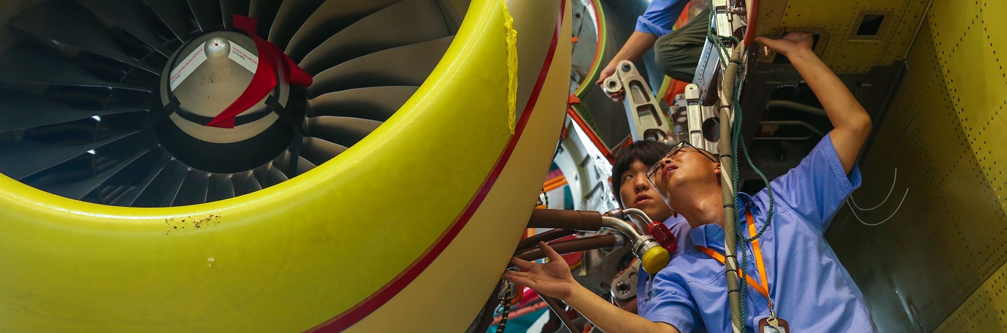 1. 7×24小时航材支援.jpg